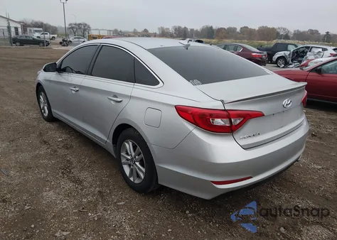 2015 Hyundai Sonata Se z USA, uszkodzony, nr VIN 5NPE24AF0FH031531